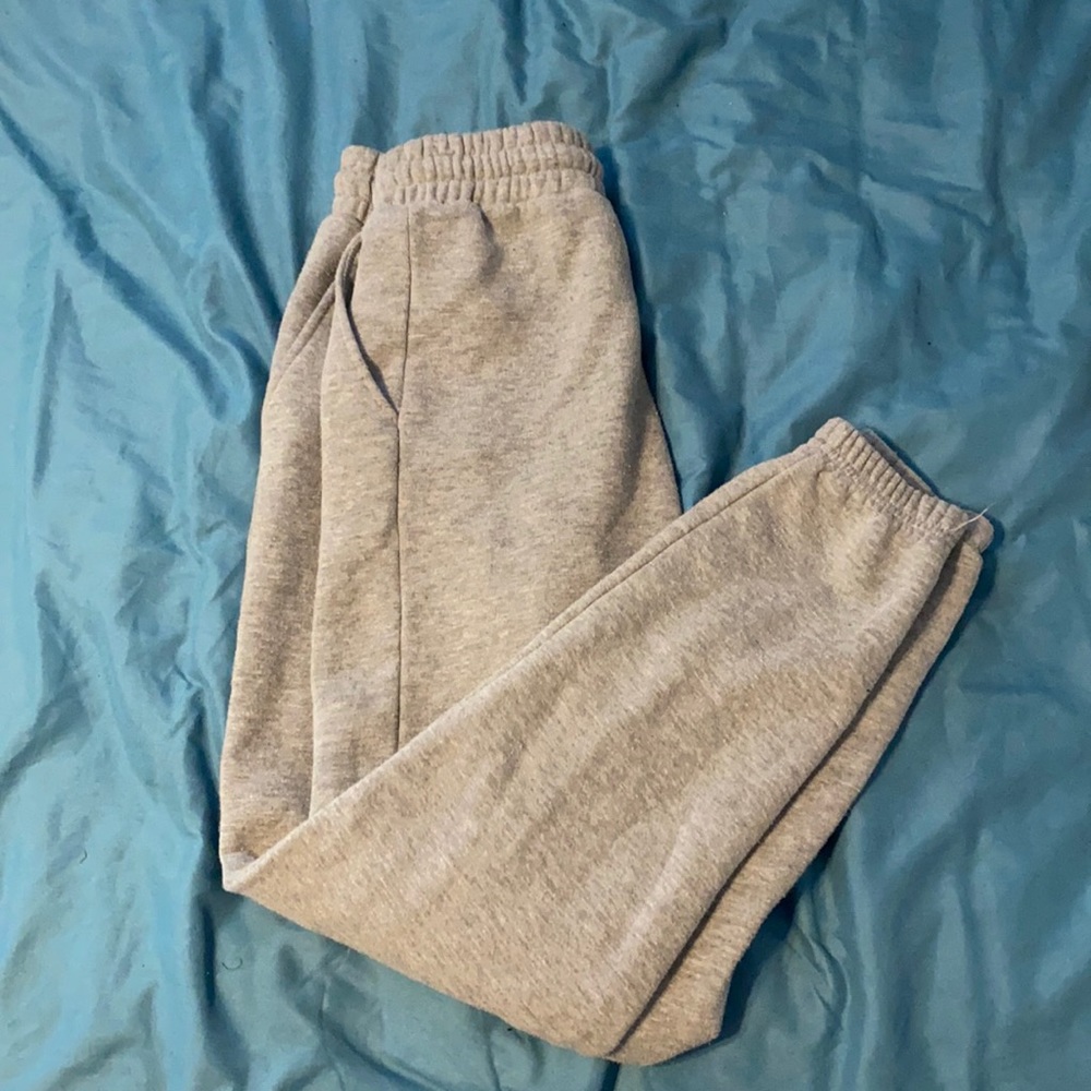 sweatpants